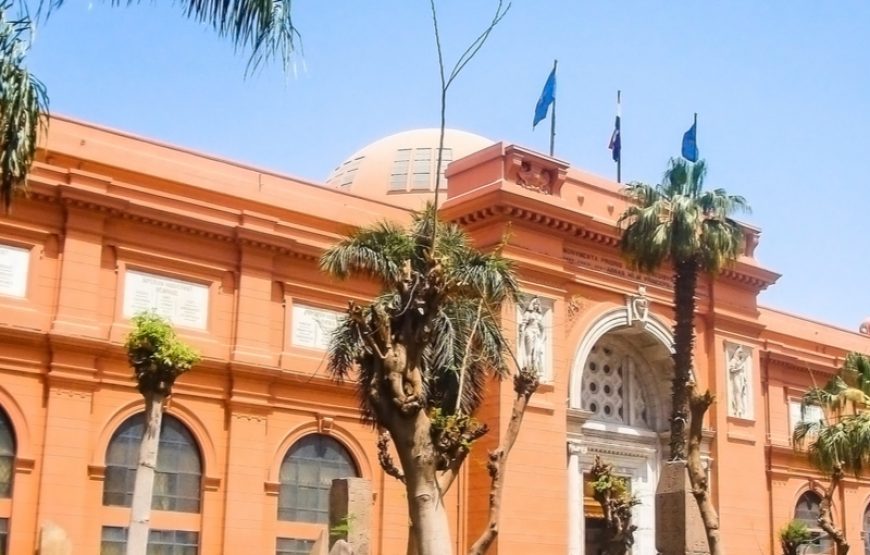 A wonderful Cairo day trip from Hurghada: Giza Pyramids-Egyptian Museum