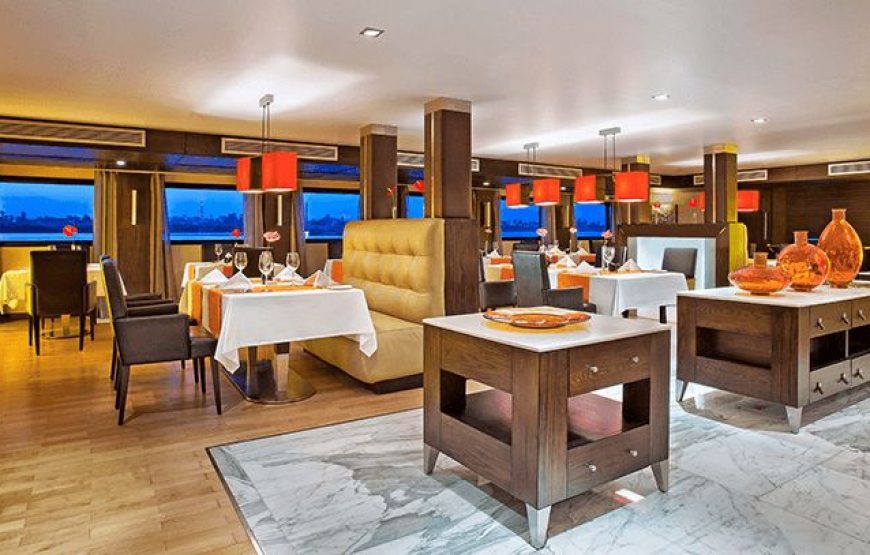 Enjoying Luxury MS Oberoi Zahra Nile Cruise