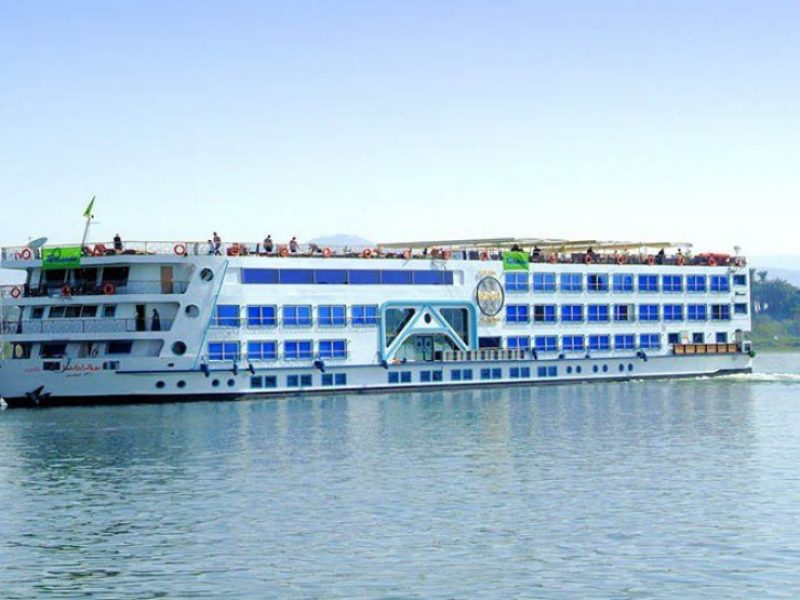 Enjoy Royal Esadora Nile Cruise