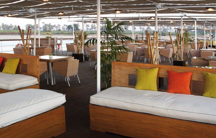 Discover Nile beauty: Mövenpick Royal Lily Cruise